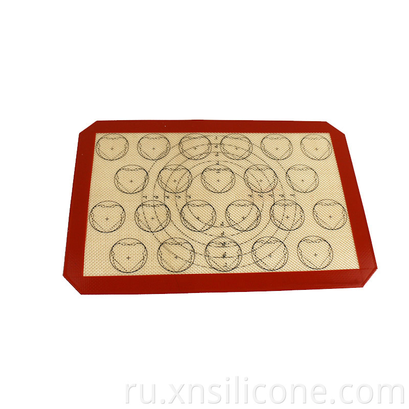 Silicone baking mat